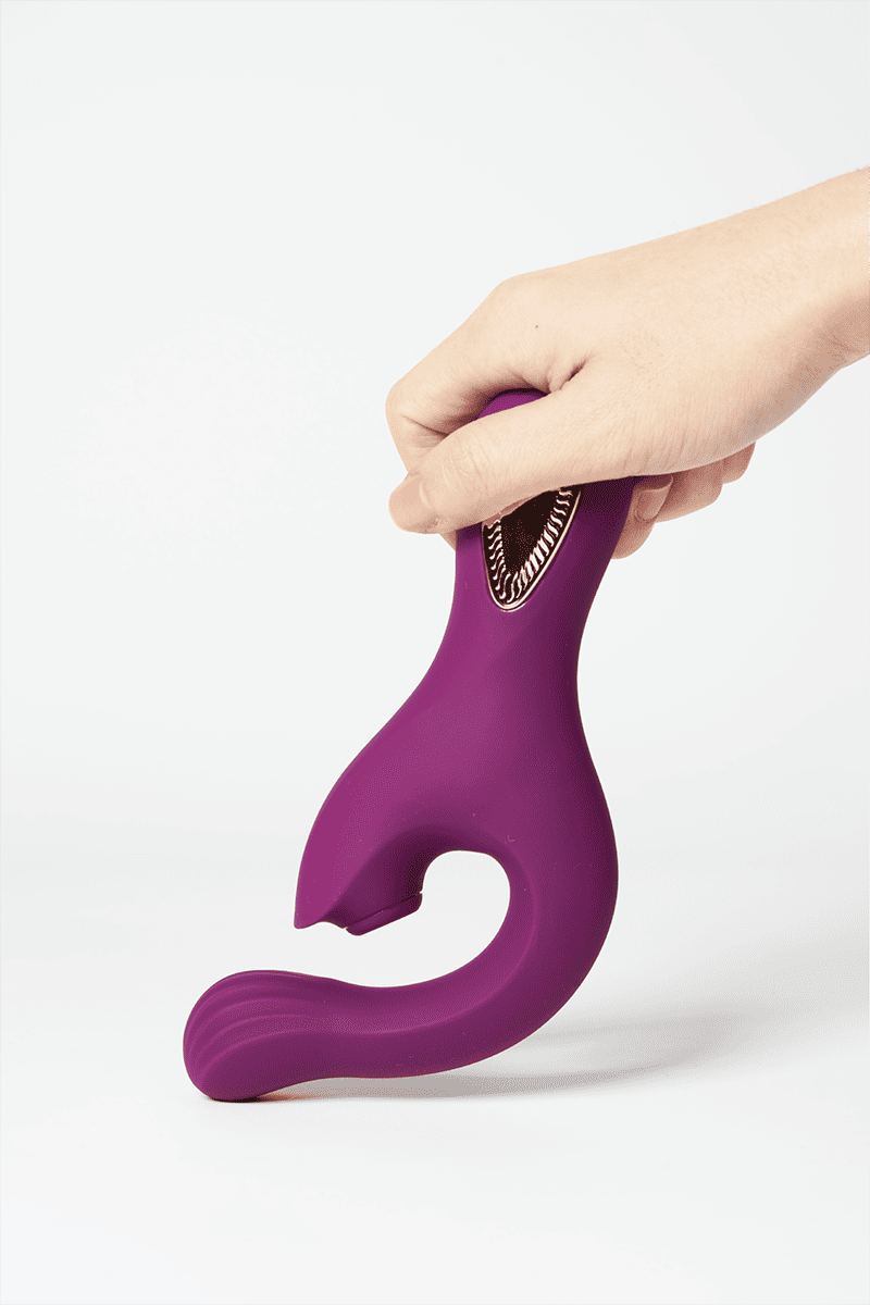 2-in-1 G-Spot & Clitoral Suction Vibrator – Dual Stimulation with Magnetic USB Rechargeable Remote