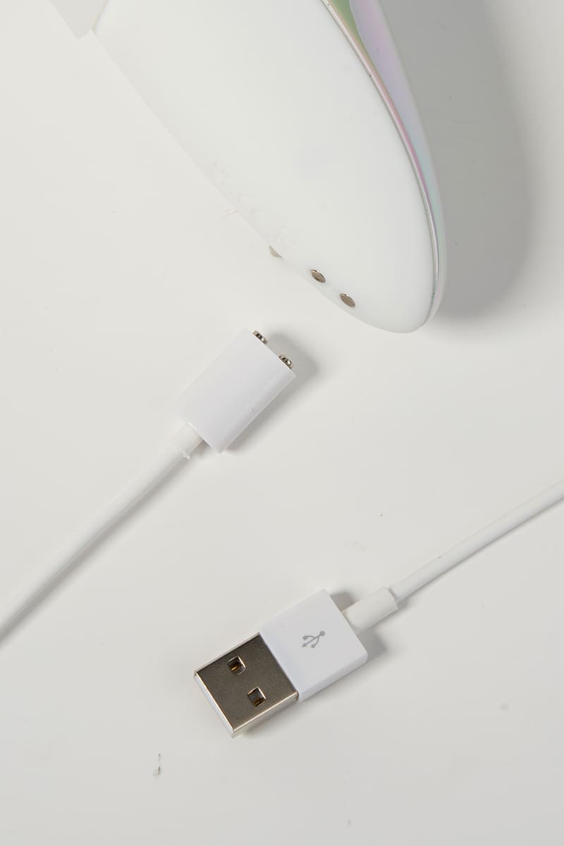 Colorful Clitoral Slapping Massager – 9-Mode Rechargeable Vibrator | Waterproof, Body-Safe & Discreet