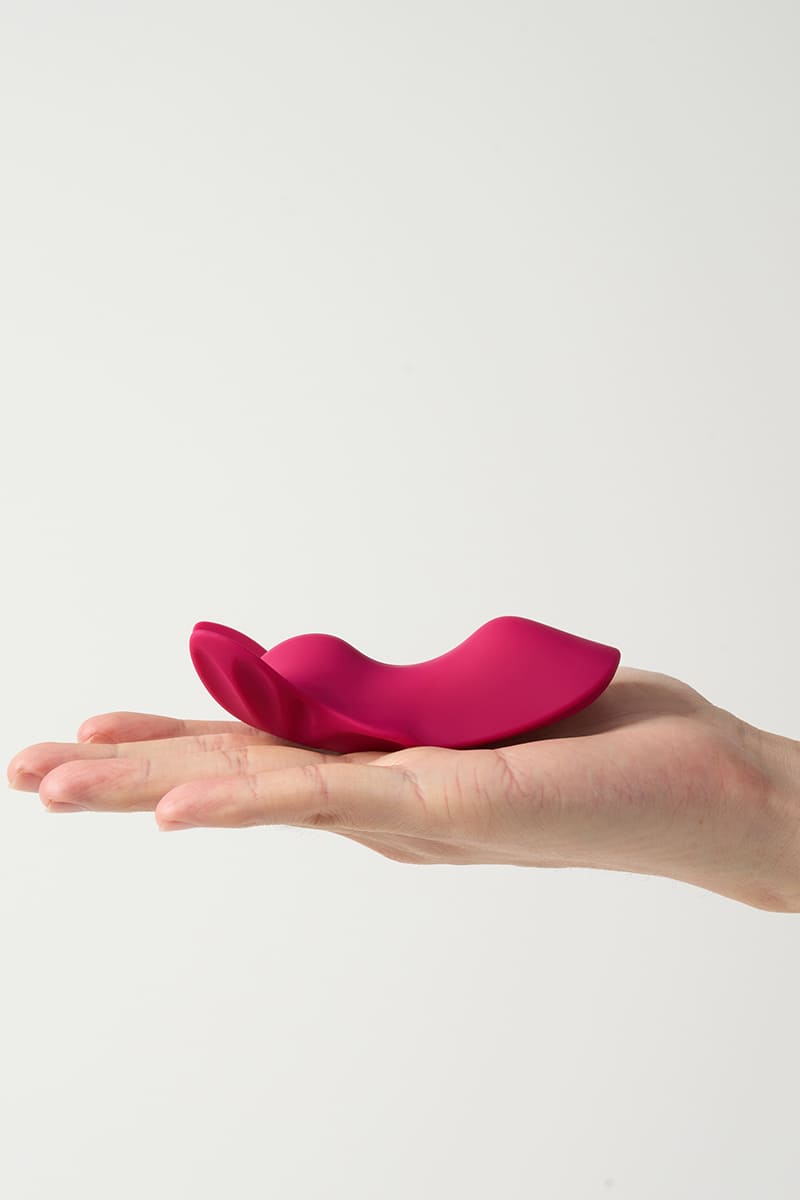 Butterfly Wearable Vibrator with Remote Control – Ultra-Thin Clitoral Stimulator with 9 Vibration & Rotation Modes, Waterproof & Rechargeable